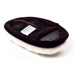 CarPro Mini Wool Wash Mitt mała rękawiczka na 2 palce z wełny owczej do mycia auta