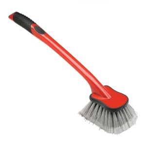 mothers fender well brush - długa szczotka do czyszczenia felg i opon