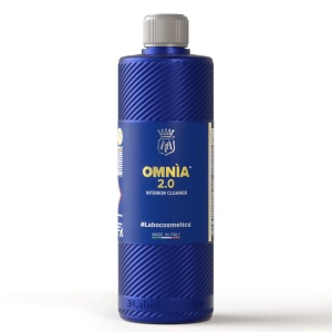 Labocosmetica Omnia - produkt do czyszczenia wnętrza samochodu 500ml